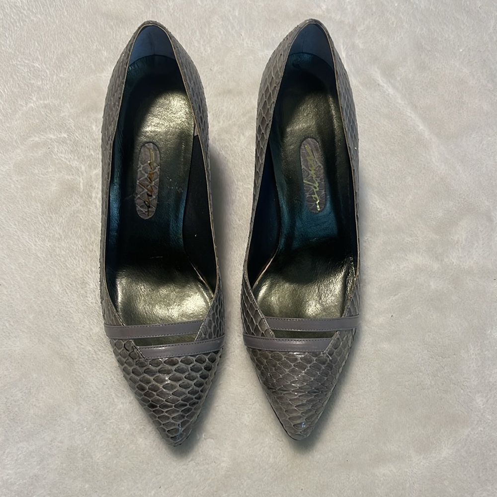 Vintage Impo.Ladies Grey Lena Snakeskin Pumps - Size 7.5